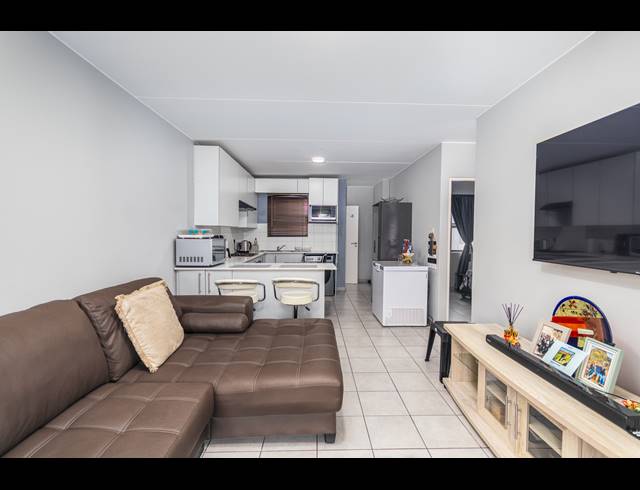 2 BEDROOM APARTMENT FOR SALE IN PARKLANDS